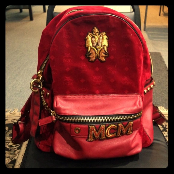 Stark Velvet Insignia Medium Backpack main image 5